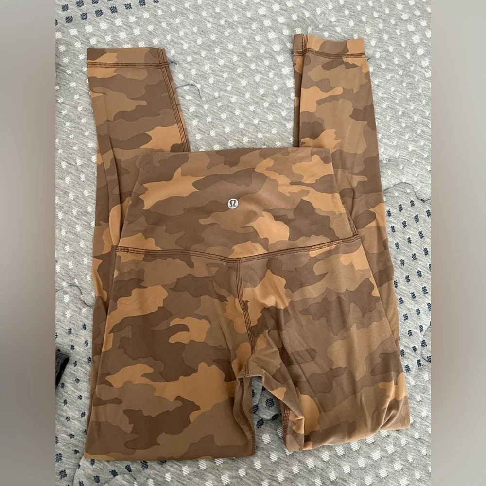 Lululemon align leggings - Picture 2 of 4